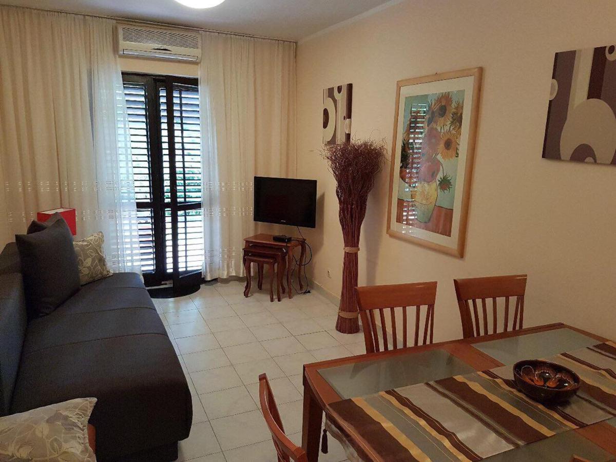 Apartmani I Sobe Goca Herceg Novi Exterior photo